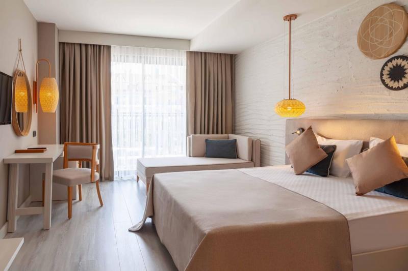 Side utazás Side Royal Style