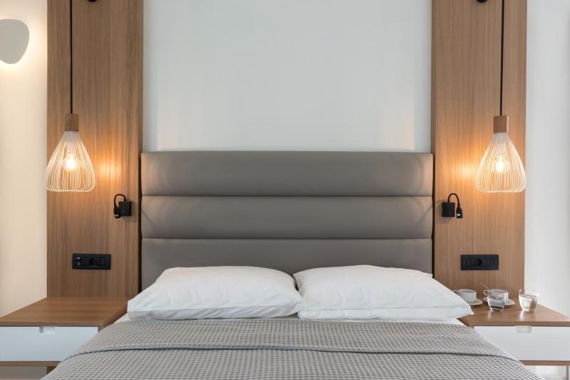 Szantorini Kamari utazás Strogili Hotel