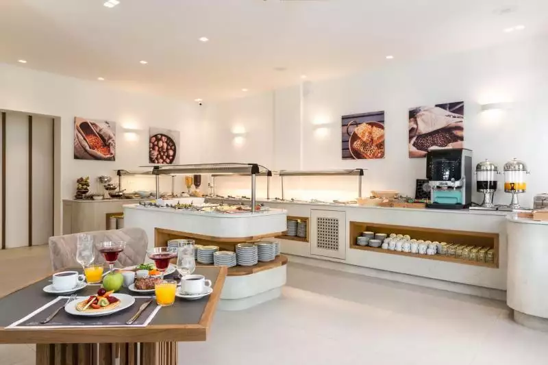 Strogili Hotel Szantorini Kamari