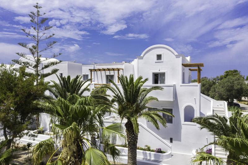 Szantorini Kamari utazás Strogili Hotel