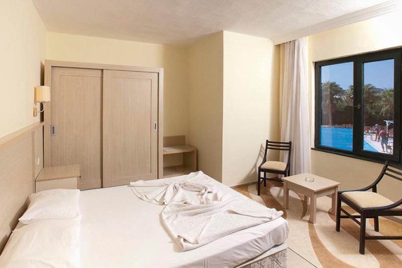 Side utazás Sural Garden