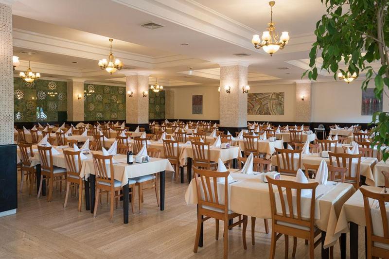 Side utazás Sural Garden