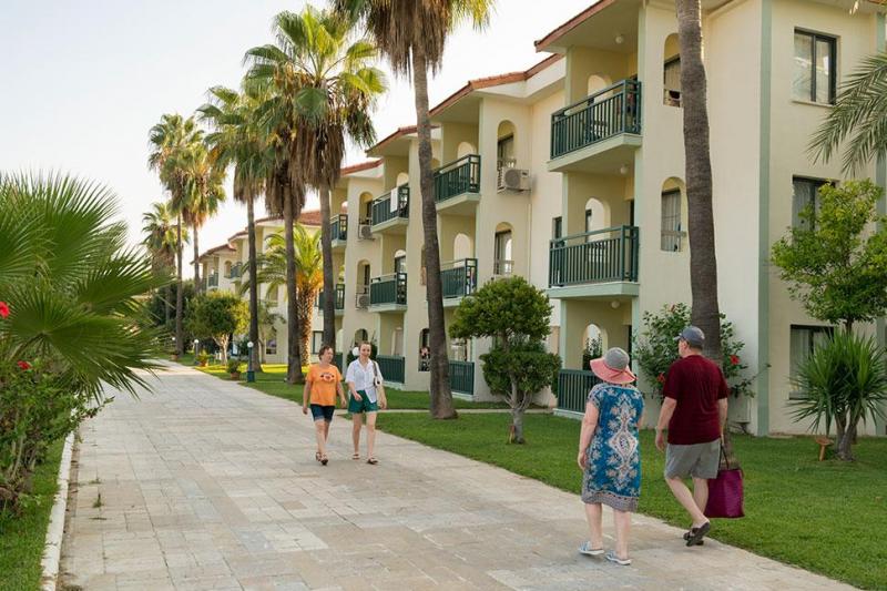 Side utazás Sural Garden