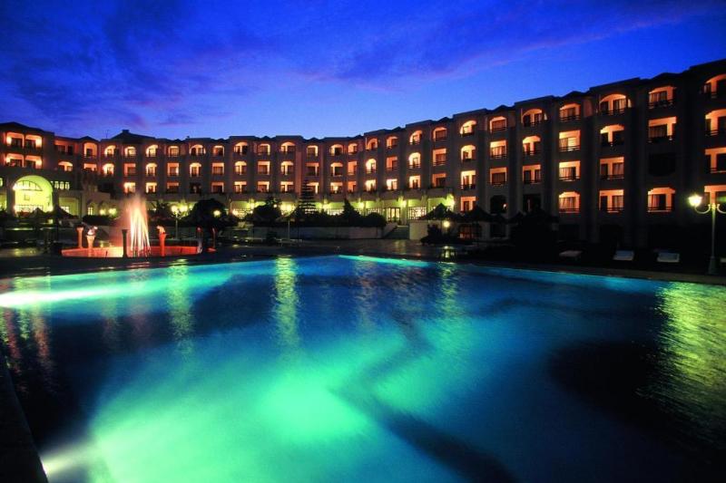 Mahdia utazás Thapsus Beach Resort