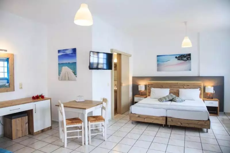 Almare Beach Kréta Kokkini Hani