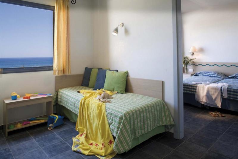 Rodosz Kolymbia utazás Atlantica Mikri Poli