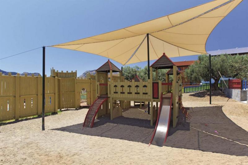 Rodosz Kolymbia utazás Atlantica Mikri Poli