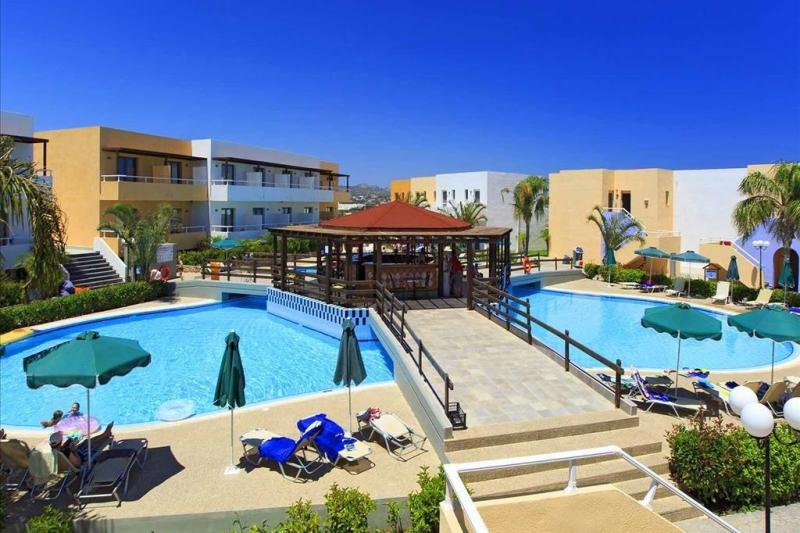 Rodosz Kolymbia utazás Atlantica Mikri Poli