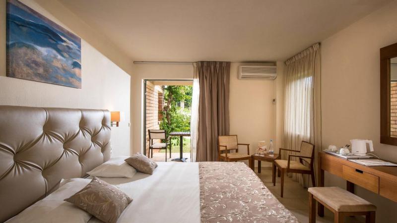 Kréta Anissaras utazás Bella Beach