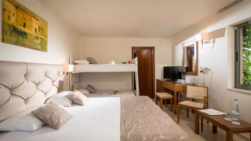 Bella Beach Kréta Anissaras