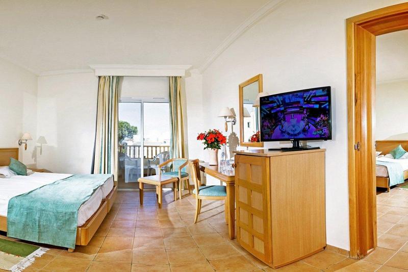 Nabeul utazás Delfino Beach Resort