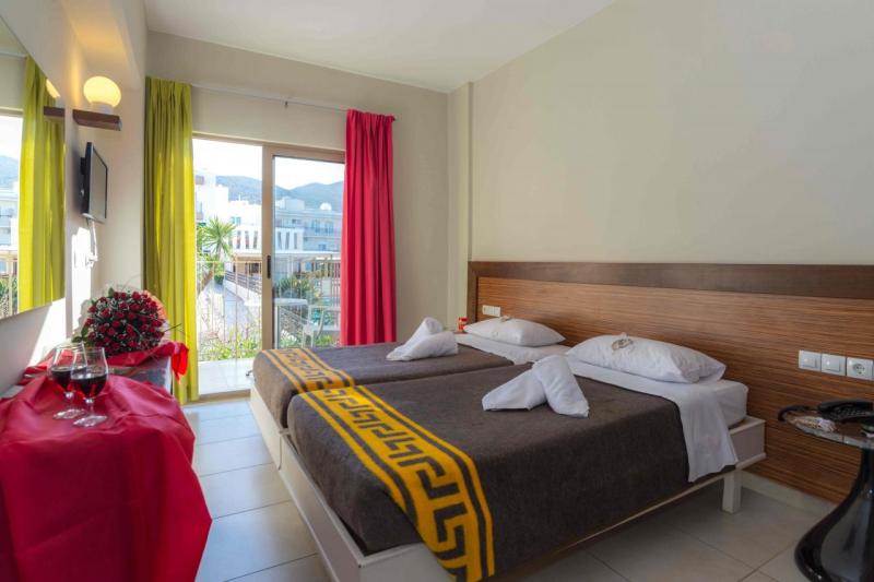 Kréta Malia utazás Creta Verano