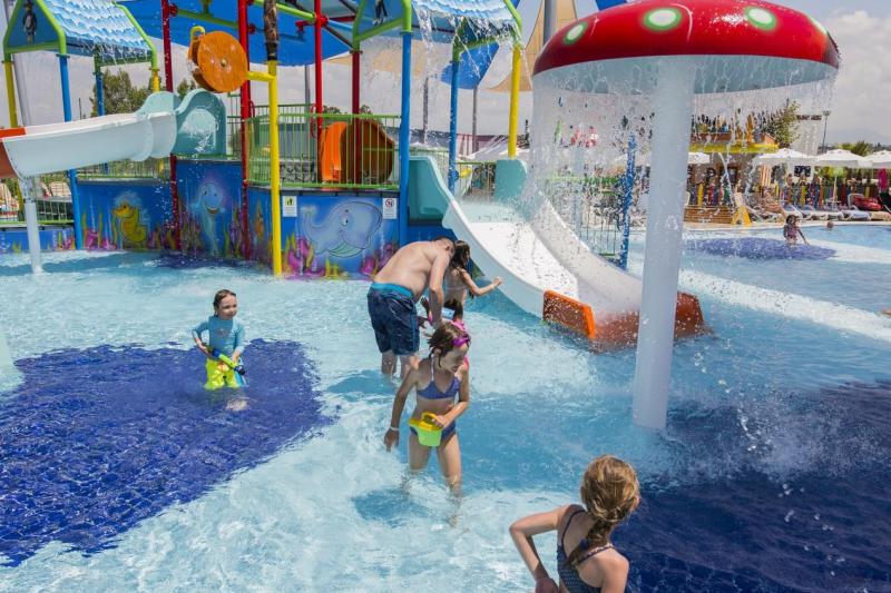 Side utazás Dream World Aqua