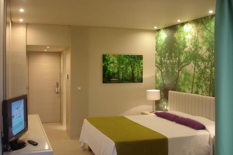 Rodosz Kalithea utazás Eden Roc