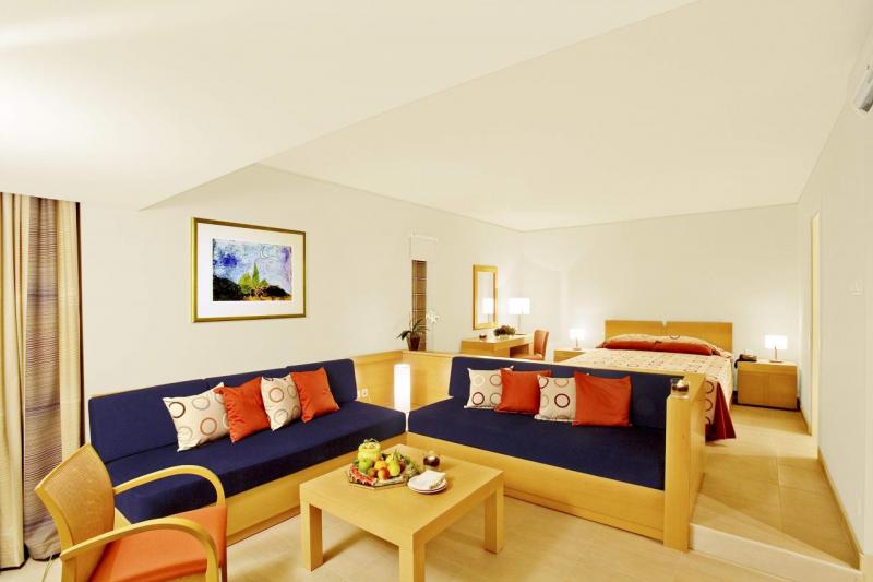 Rodosz Kalithea utazás Eden Roc