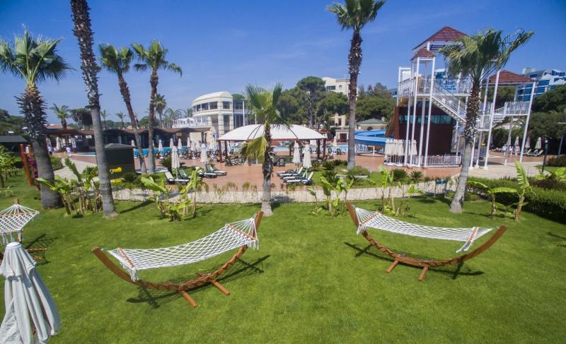 Belek utazás Fun & Sun Family Club Belek