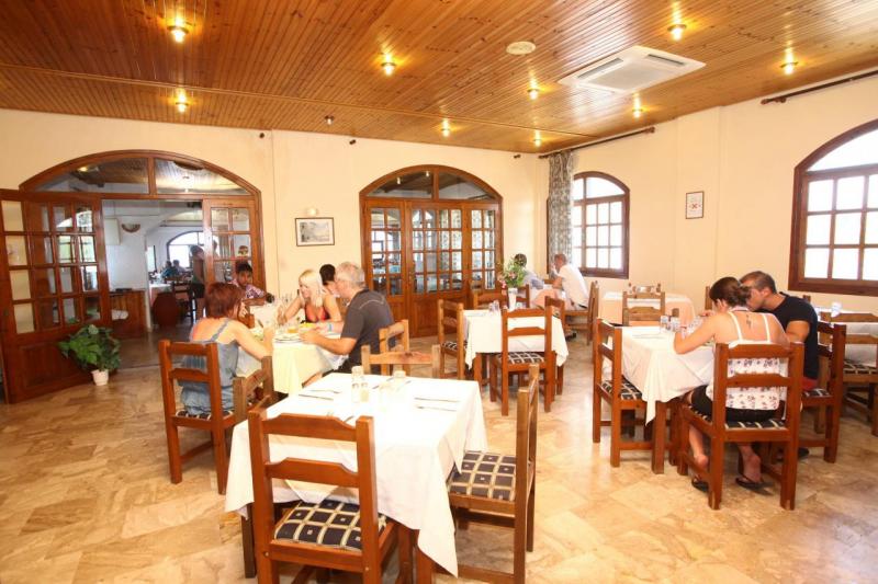 Kréta Anissaras utazás Galini Anisaras