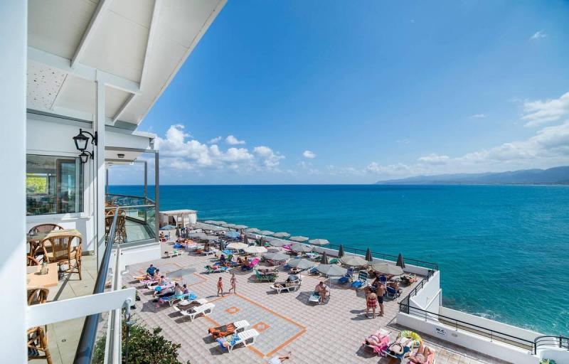 Kréta Stalis utazás Horizon Beach