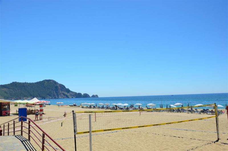 Alanya utazás Kleopatra Balik Beach