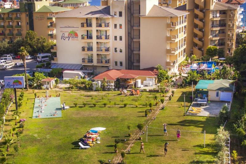 Alanya utazás Kleopatra Royal Palm