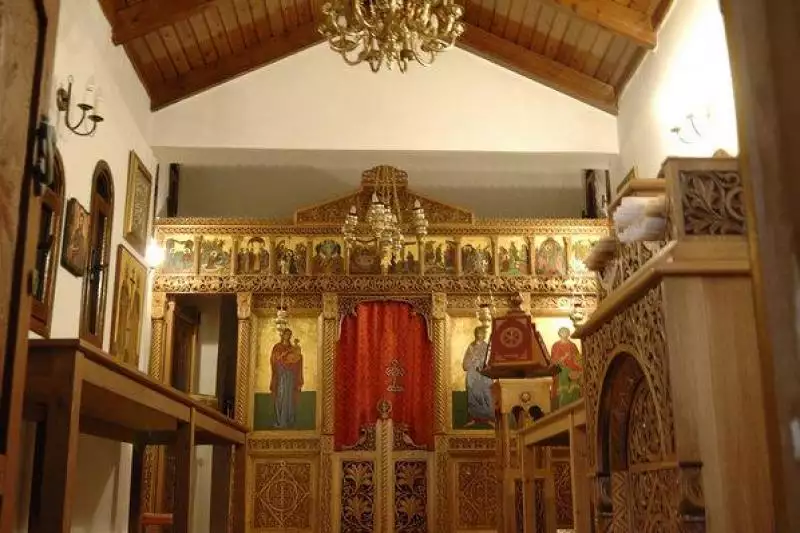 Koni Village Kréta Stalis