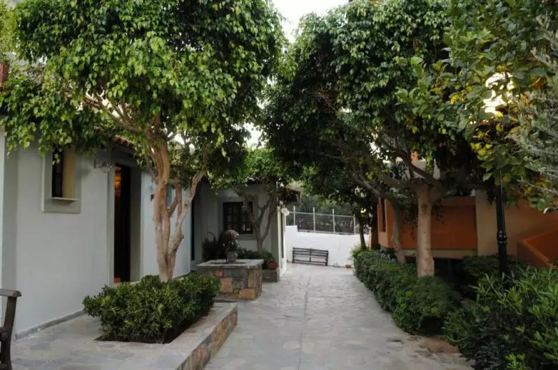 Koni Village Kréta Stalis