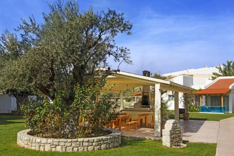 Rodosz Kolymbia utazás Lydia Maris