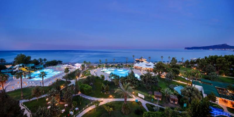 Kemer utazás Mirage Park Resort