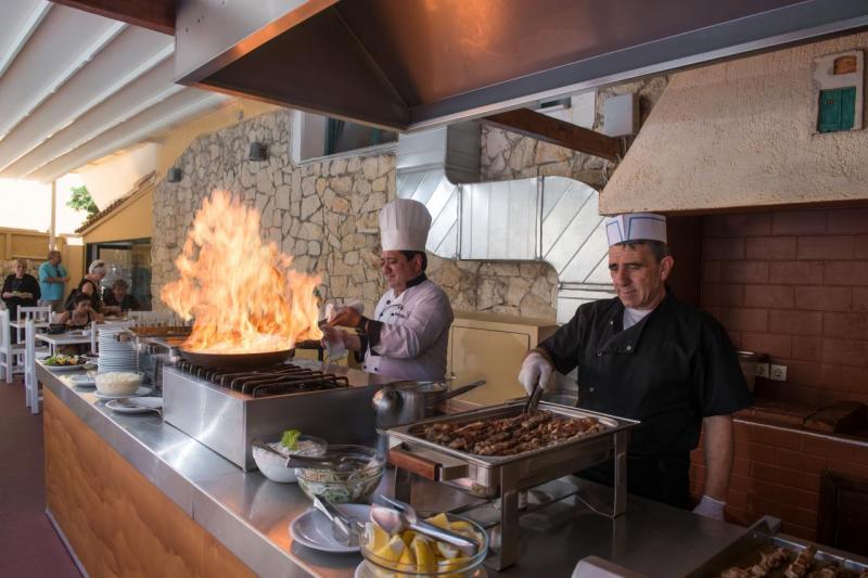 Kréta Hersonissos utazás Porto Greco Village