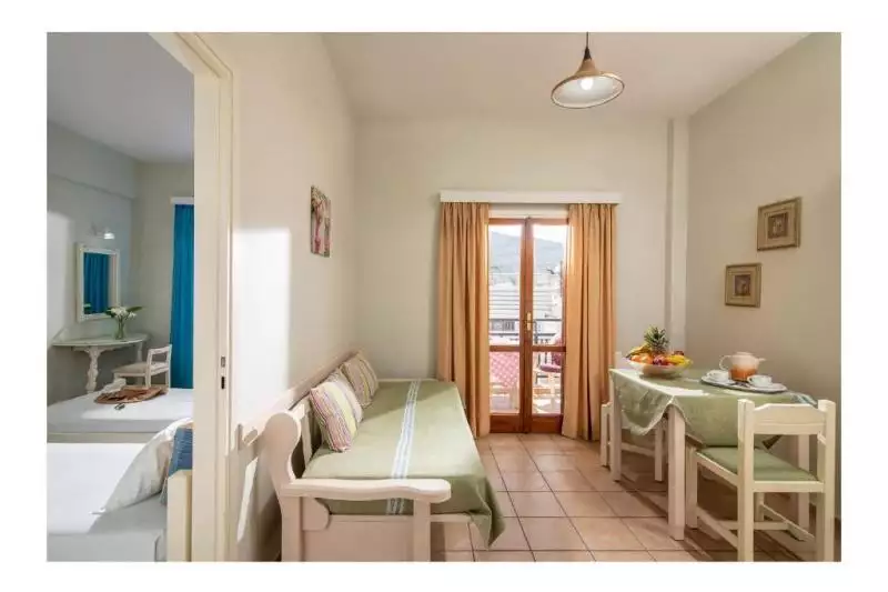 Semiramis Apartments Kréta