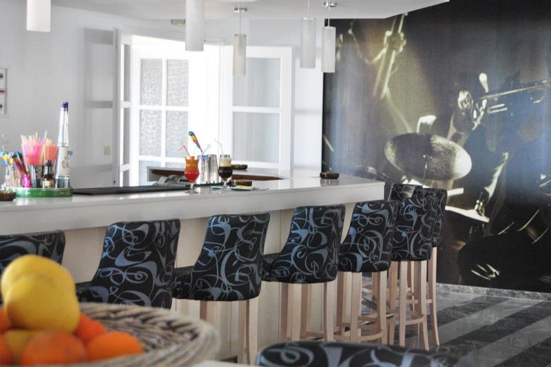 Kréta Hersonissos utazás Semiramis Village Hotel