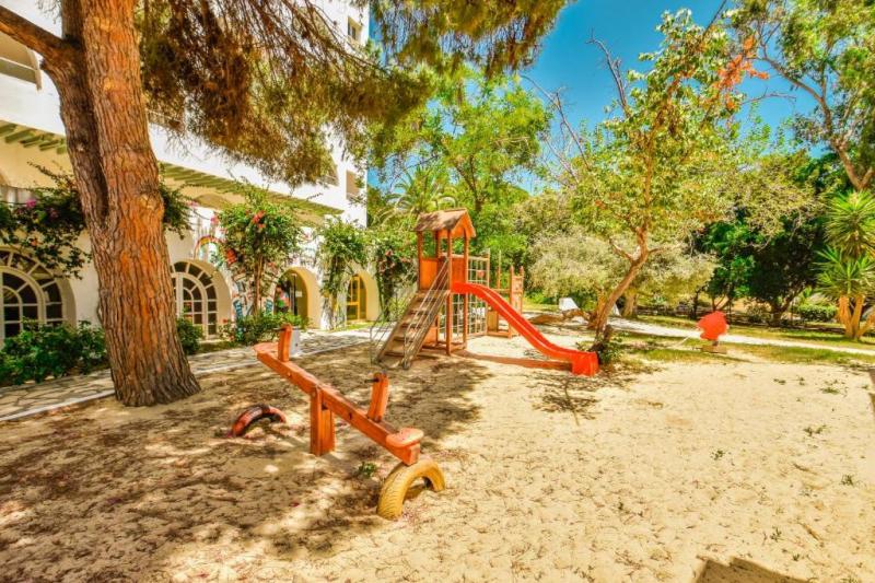 Hammamet utazás Sol Azur Beach Congress