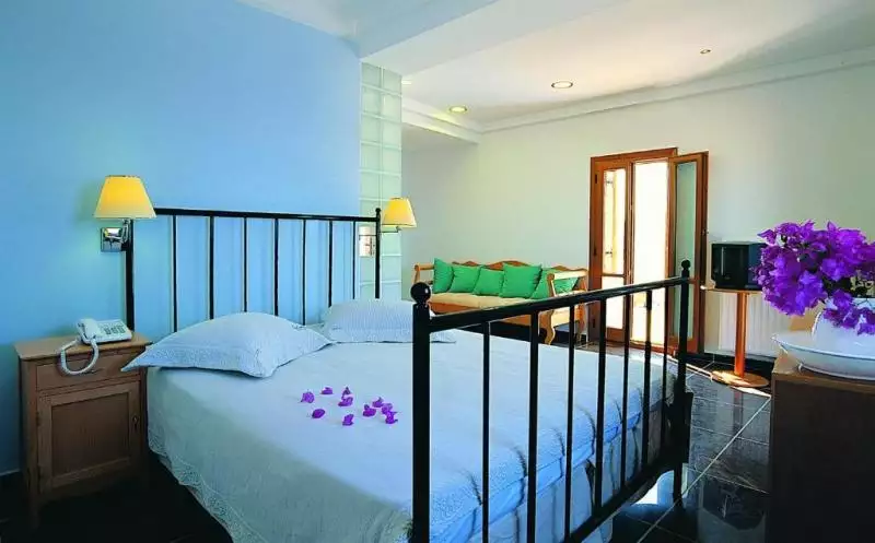 Theoxenia Hotel Szantorini