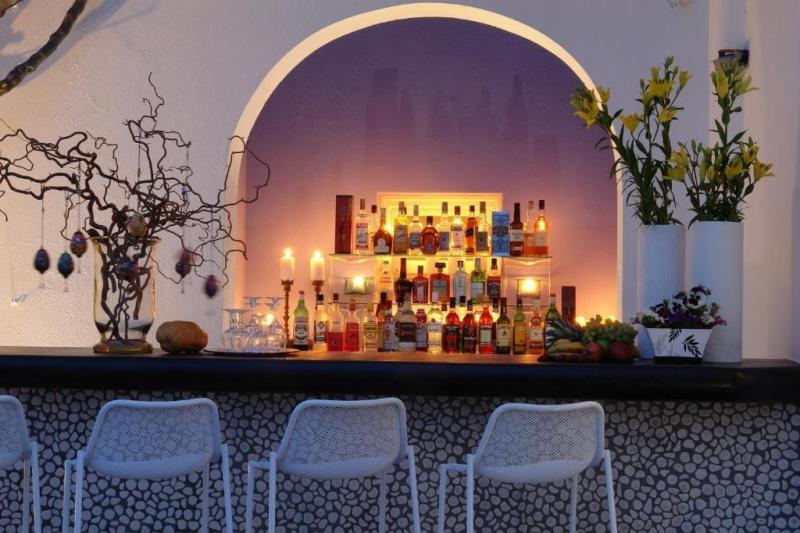 Szantorini utazás Theoxenia Hotel