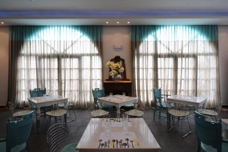 Szantorini utazás Theoxenia Hotel