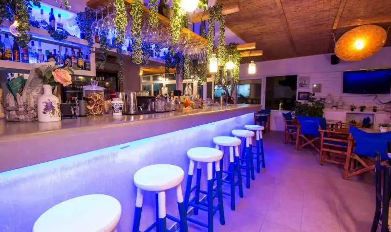 Tina's Plus Hotel Rodosz