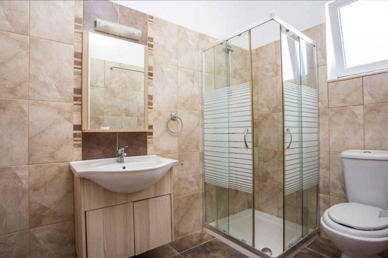 Rodosz utazás Tina's Plus Hotel