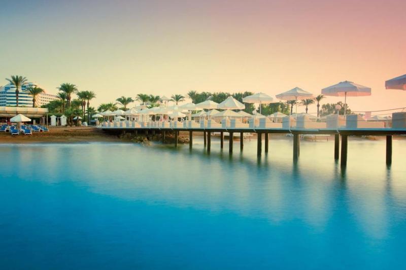 Antalya utazás Titanic Beach Lara Hotel