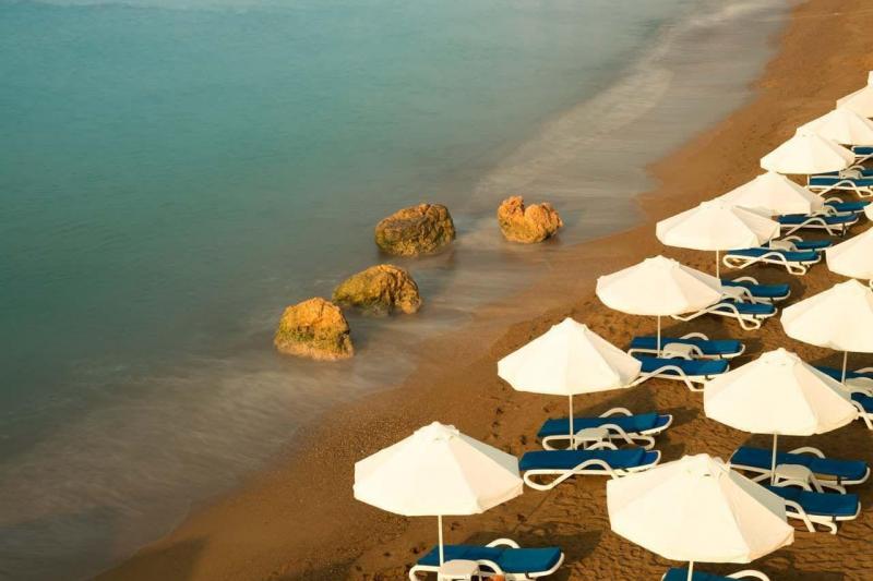 Antalya utazás Titanic Beach Lara Hotel