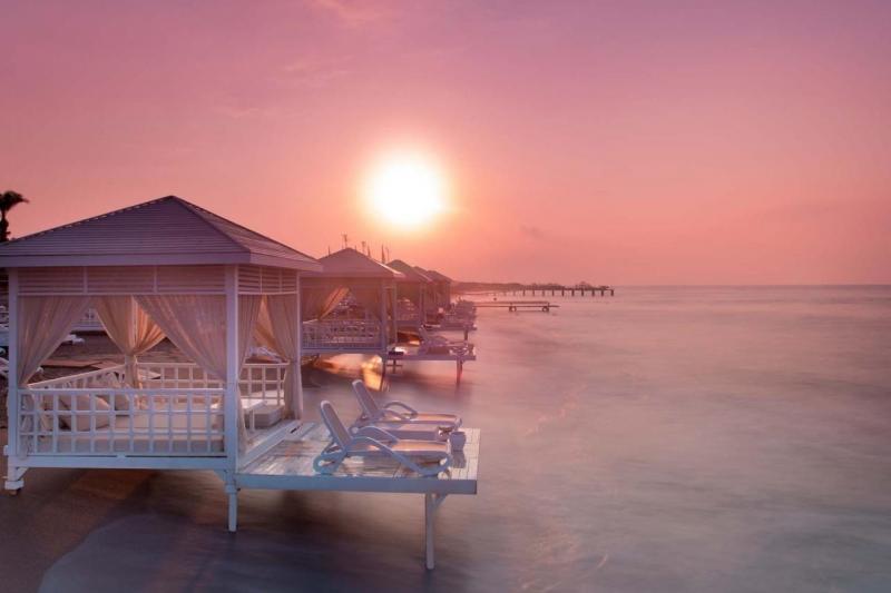 Antalya utazás Titanic Beach Lara Hotel