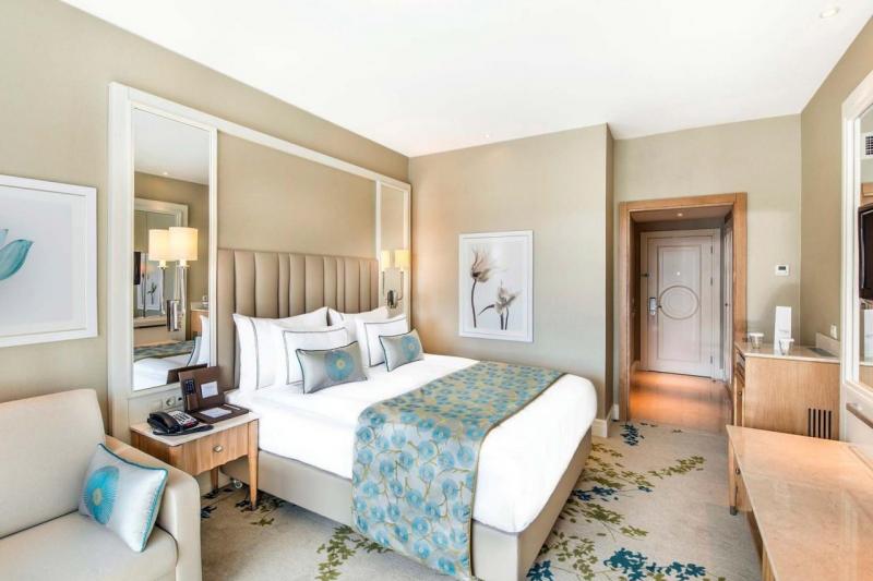 Antalya utazás Titanic Beach Lara Hotel