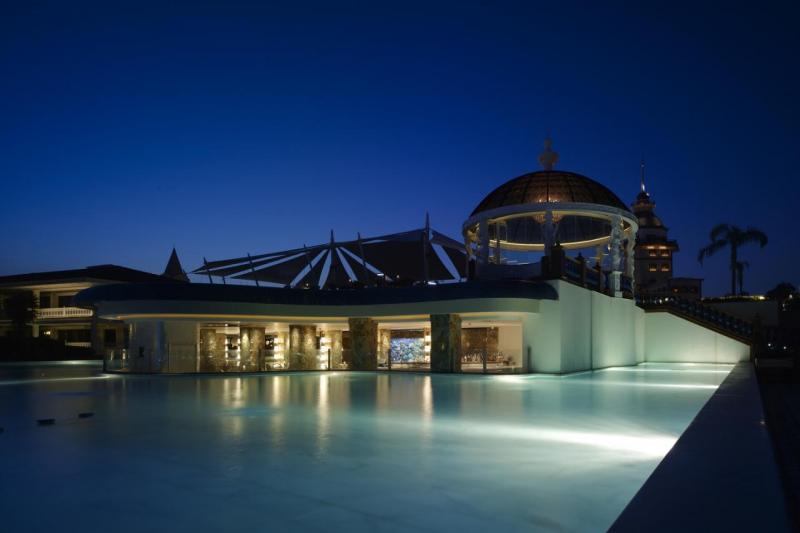 Antalya utazás Titanic Mardan Palace