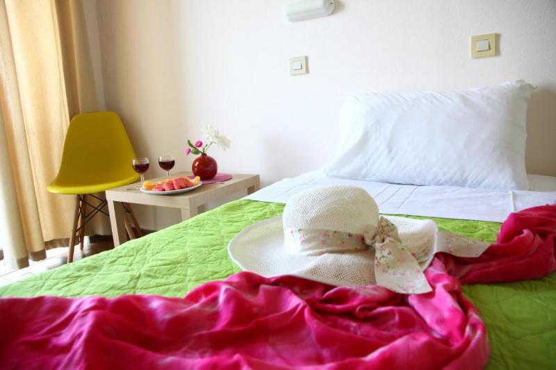 Kréta Malia utazás Triton Garden Hotel