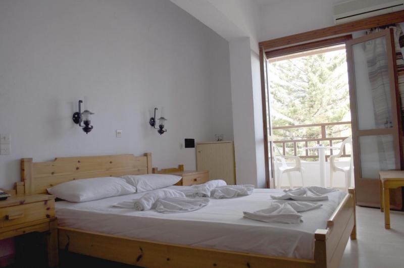 Kréta Hersonissos utazás Velissarios Hotel