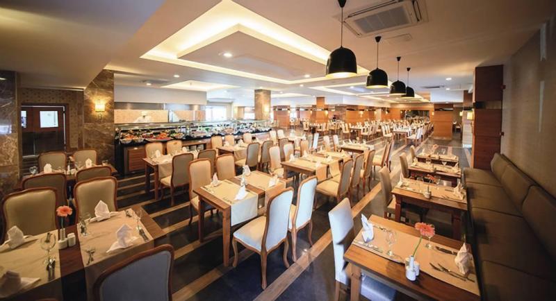 Antalya utazás Wyndham Garden Lara