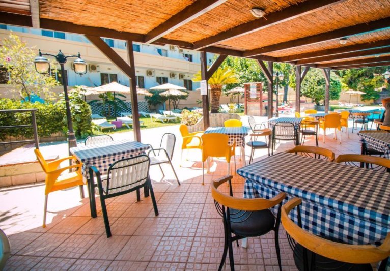 Rodosz utazás Achousa Hotel