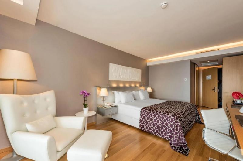 Antalya utazás Akra Hotel