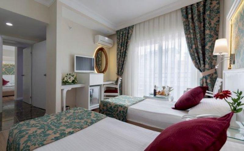 Alanya utazás Alaiye Kleopatra Hotel