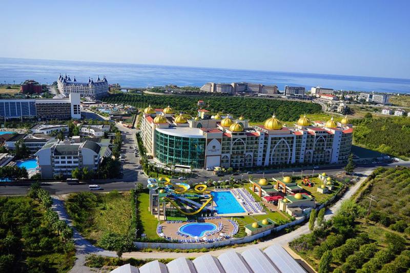 Alanya utazás Alan Xafira Deluxe Resort