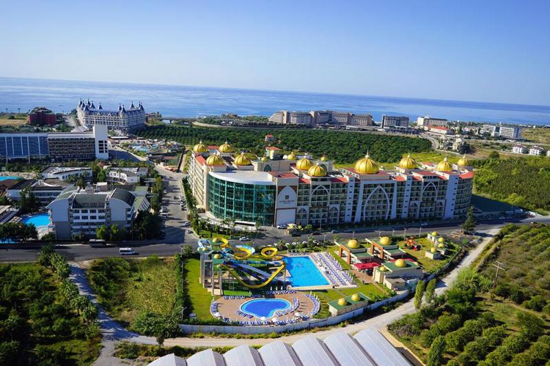 Alanya utazás Alan Xafira Deluxe Resort